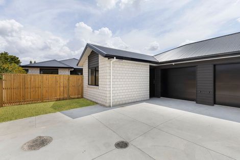 Photo of property in 15a Mahana Road, Te Rapa, Hamilton, 3200