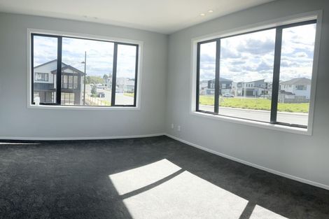 Photo of property in 1 Turbine Way, Hobsonville, Auckland, 0616