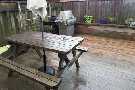 Photo of property in 57 Morley Street, New Plymouth, 4310