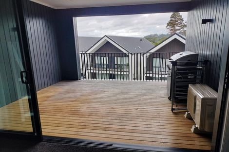 Photo of property in 90 Rangihina Road, Hobsonville, Auckland, 0616