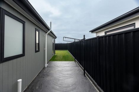 Photo of property in 48 Mcgarry Drive, Kaiapoi, 7630