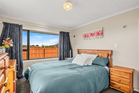 Photo of property in 409 Main Road North, Redwood, Christchurch, 8051