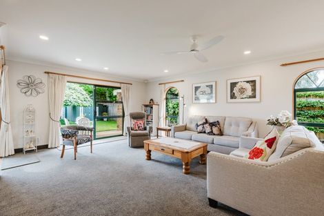 Photo of property in 19 Kingsford Mews, Hamilton East, Hamilton, 3216