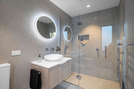 Photo of property in 70a Wai-iti Terrace, Bryndwr, Christchurch, 8052