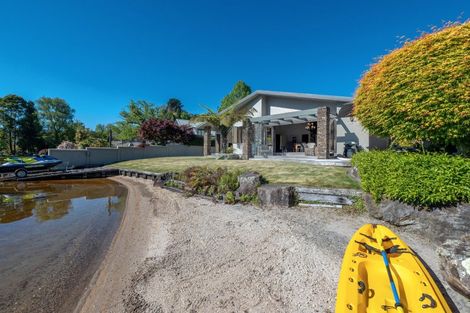 Photo of property in 17 Steep Street, Lake Okareka, Rotorua, 3076