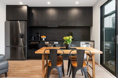 Photo of property in 2/57 Carlton Mill Road, Merivale, Christchurch, 8014