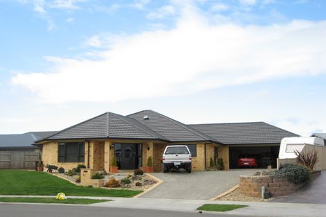Photo of property in 22 Olive Grove, Havelock North, 4130