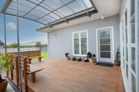 Photo of property in 111 Botanical Road, Takaro, Palmerston North, 4412