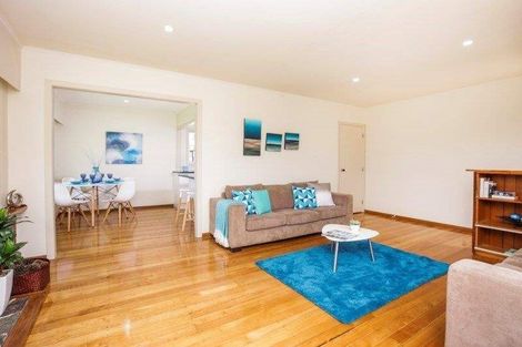 Photo of property in 81 Smythe Road, Henderson, Auckland, 0612