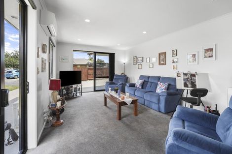 Photo of property in 29b Madison Street, Cambridge, 3434