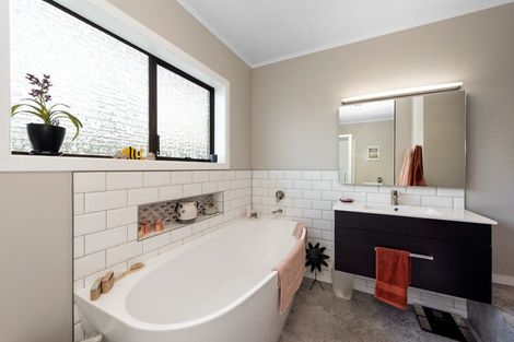 Photo of property in 19 Maple Avenue, Dinsdale, Hamilton, 3204