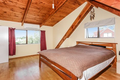 Photo of property in 29c Rua Road, Glen Eden, Auckland, 0602