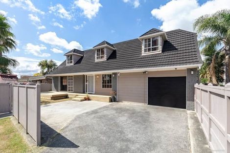 Photo of property in 34 Walter Strevens Drive, Conifer Grove, Takanini, 2112