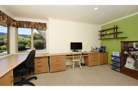 Photo of property in 6 Highfield Grove, Richmond, 7020