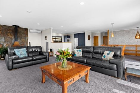 Photo of property in 58 Churchill Drive, Taradale, Napier, 4112