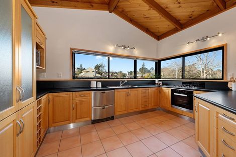 Photo of property in 27 Lake Domain Drive, Frankton, Hamilton, 3204