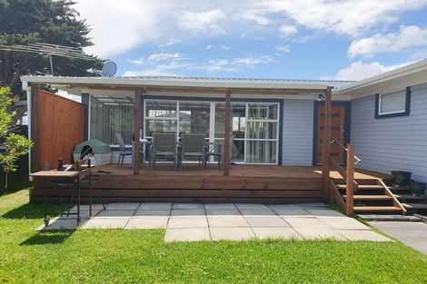 Photo of property in 53b Springs Road, Parakai, 0830