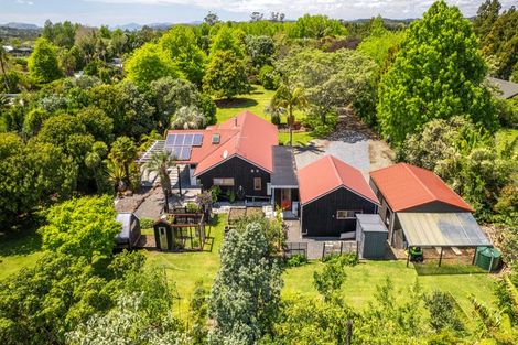 Photo of property in 3 Cochrane Drive, Kerikeri, 0230
