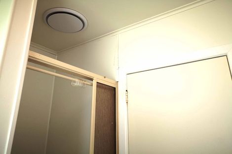 Photo of property in 46 Kohekohe Street, New Lynn, Auckland, 0600