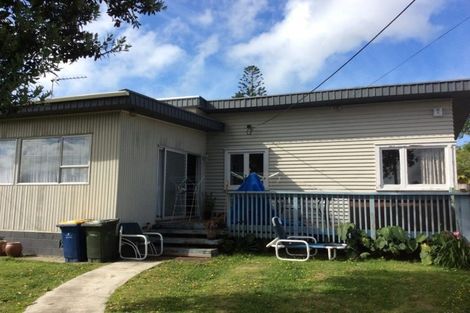 Photo of property in 23 Margan Avenue, New Lynn, Auckland, 0600
