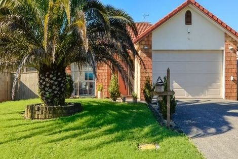 Photo of property in 34 Jadewynn Drive, Massey, Auckland, 0614
