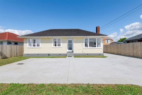 Photo of property in 634 Te Atatu Road, Te Atatu Peninsula, Auckland, 0610