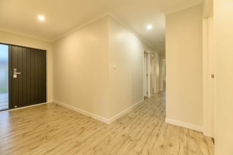 Photo of property in 40 Koroheke Road, Takanini, 2110