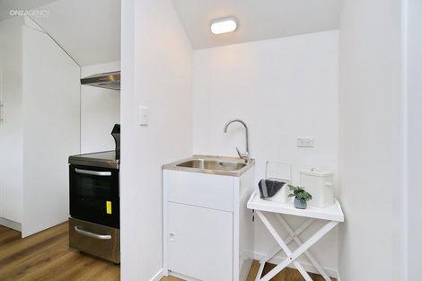 Photo of property in 1/184 Hastings Street, Waltham, Christchurch, 8023