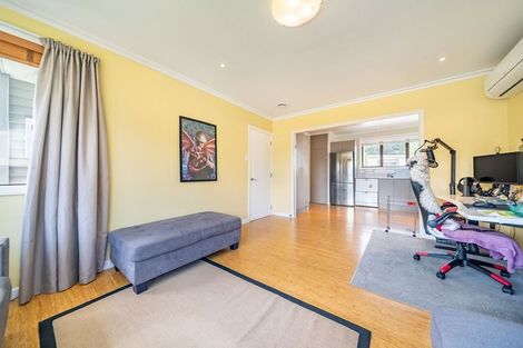 Photo of property in 17 Mcgowan Road, Wainuiomata, Lower Hutt, 5014