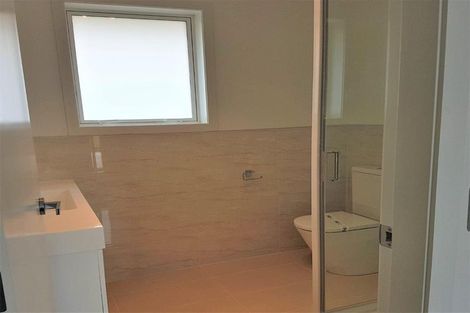 Photo of property in 89 Kaurinui Crescent, One Tree Point, 0118