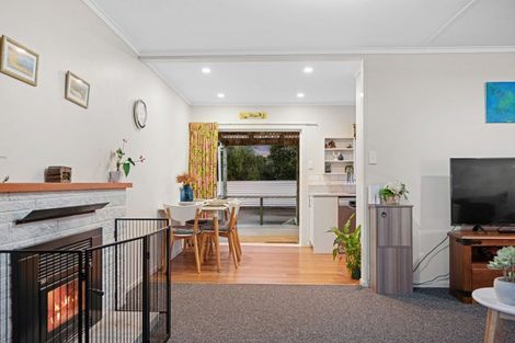 Photo of property in 26 Fenruss Street, Fairy Springs, Rotorua, 3015