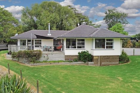 Photo of property in 16 Kaiwaka Road, Waiuku, 2123