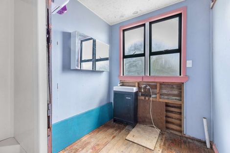 Photo of property in 33 Ngatai Street, Manaia, 4612