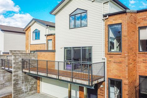 Photo of property in St Claire Village, 20/172 Mcleod Road, Te Atatu South, Auckland, 0610