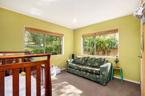 Photo of property in 1/199 Birdwood Road, Massey, Auckland, 0614