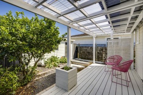 Photo of property in 45 Te Awa Avenue, Te Awa, Napier, 4110