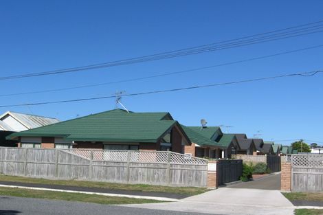 Photo of property in Miramar Villas, 11/6u Brussels Street, Miramar, Wellington, 6022