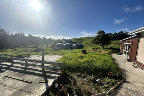 Photo of property in 158 Paparoa Station Road, Paparoa, 0571