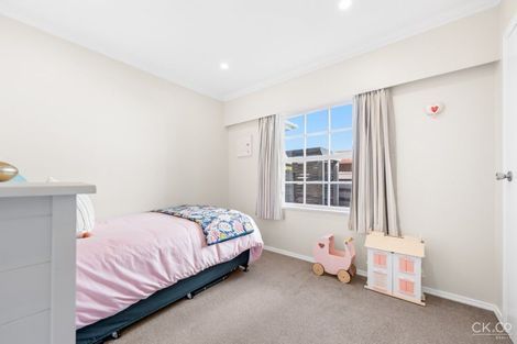Photo of property in 49b Kebbell Grove, Epuni, Lower Hutt, 5011