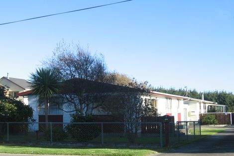 Photo of property in 46 Martin Road, Paraparaumu Beach, Paraparaumu, 5032