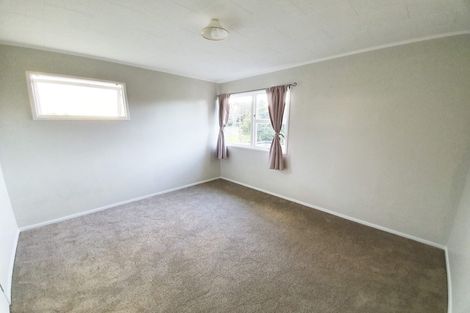 Photo of property in 488 Don Buck Road, Massey, Auckland, 0614