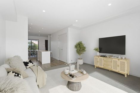 Photo of property in 3/46 Jane Maree Road, Kumeu, 0810