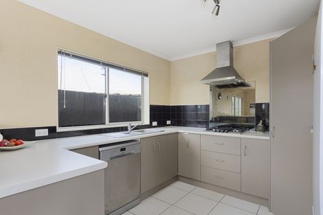 Photo of property in 21b Bayfair Drive, Mount Maunganui, 3116