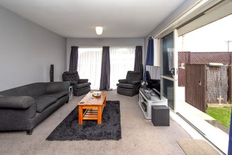 Photo of property in 1/66 Estuary Road, New Brighton, Christchurch, 8061