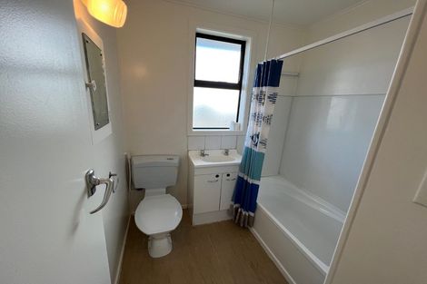 Photo of property in 65 Astley Avenue, New Lynn, Auckland, 0600