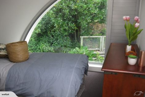 Photo of property in 491 Karaka Bay Road, Karaka Bays, Wellington, 6022