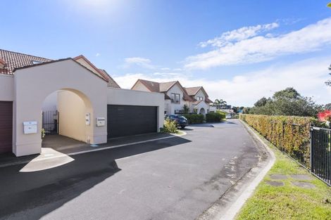 Photo of property in 12 Millennial Way, Orewa, 0931
