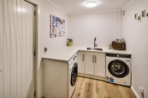 Photo of property in 41c Chatsworth Road, Silverstream, Upper Hutt, 5019