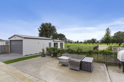 Photo of property in 140 Kiwi Road, Whangamata, 3620