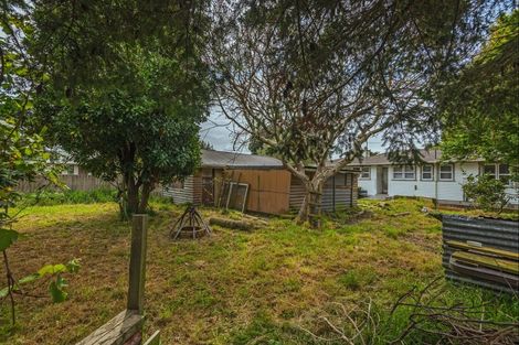 Photo of property in 2 Howe Street, Foxton, 4814